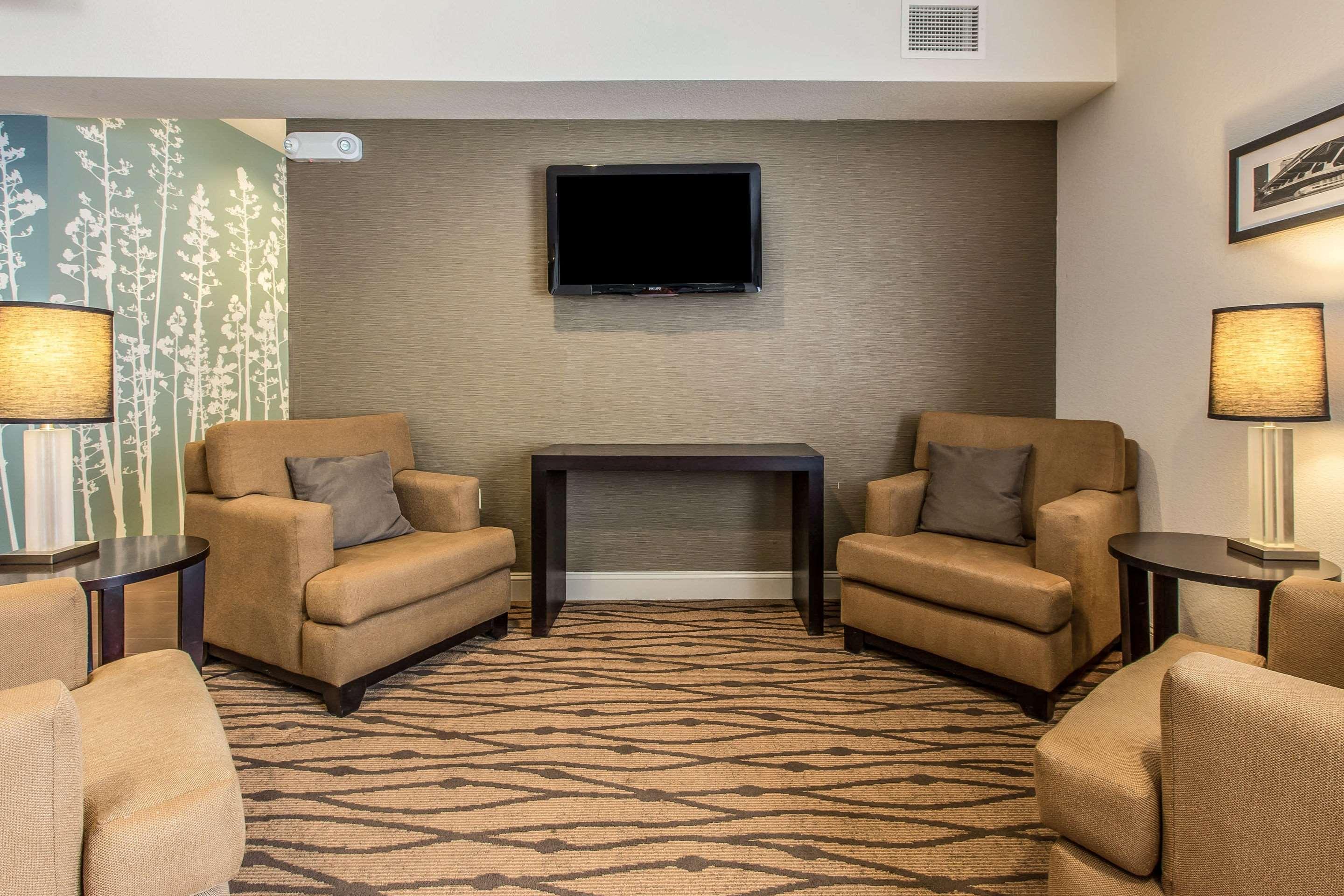 Sleep Inn & Suites Clintwood Bagian luar foto