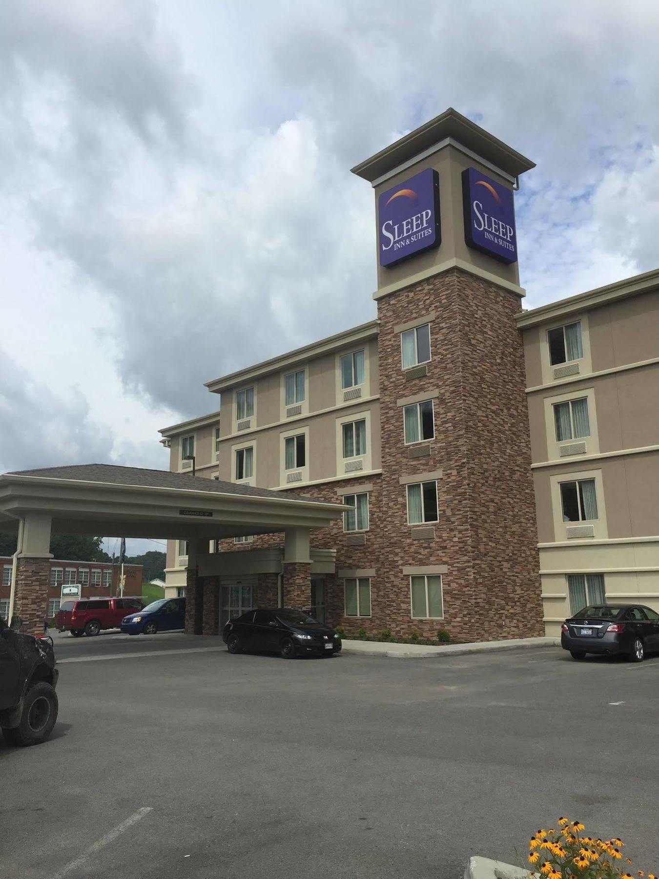 Sleep Inn & Suites Clintwood Bagian luar foto